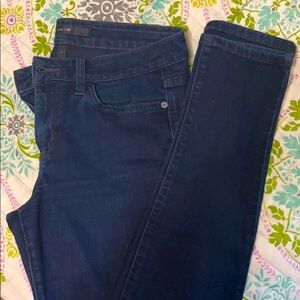 Joe’s Jeans Size 28 Chelsea